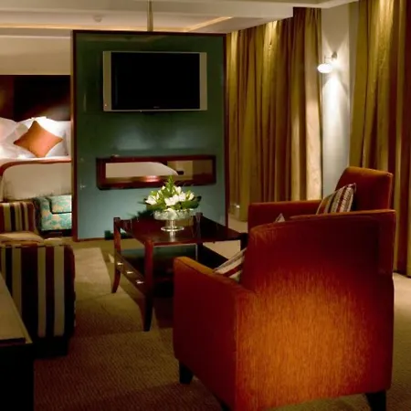 The Savoy Hotel 5*