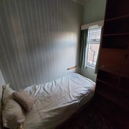 Holiday home Sunbury House Retreat In Limerick