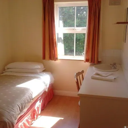 Albergue Courtbrack - Off Campus *