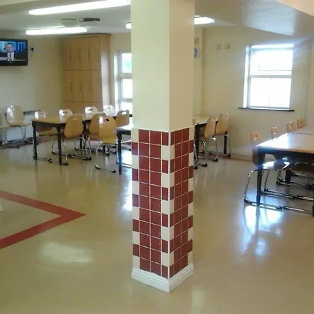 Albergue Courtbrack - Off Campus